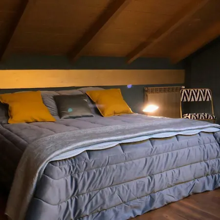 Design Cozy Loft Apartment